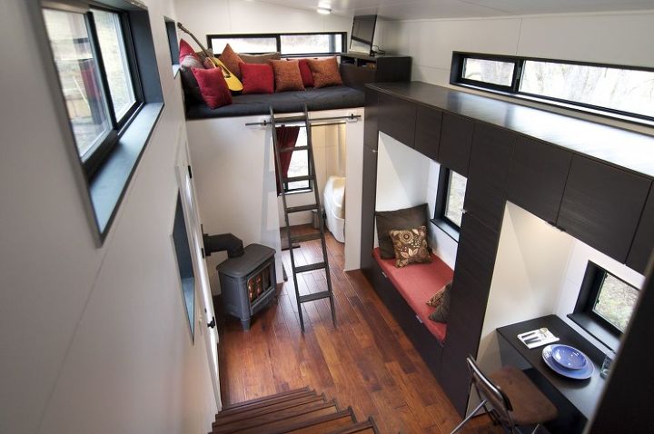 how a family of four stays sane in a 200 sq ft tiny home, go green, home decor