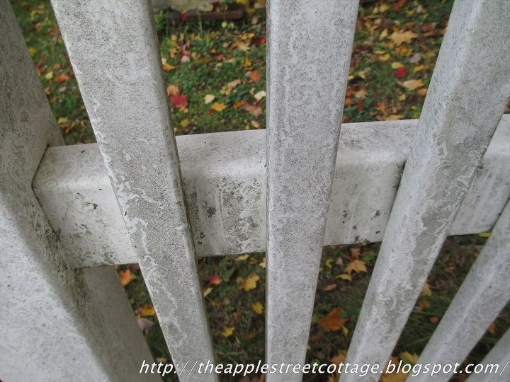 fences cleaning tips bleach spraying home, cleaning tips, fences, home maintenance repairs, Here s the proof
