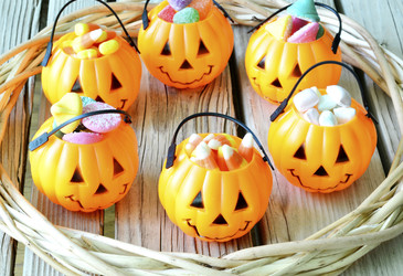 prepare your house for trick or treaters, halloween decorations, seasonal holiday decor