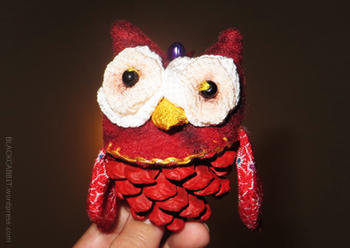 one diy christmas ornament a month 10 pinecone owl, christmas decorations, seasonal holiday decor