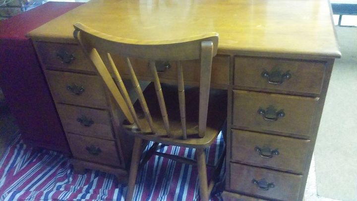 Desk Painted Into Little Boys Checkered Dream Hometalk