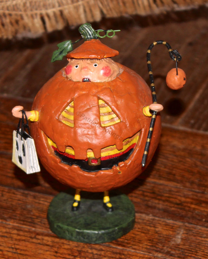 honoring national pumpkin day with a contest in my garden, gardening, halloween decorations