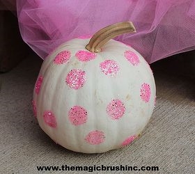 halloween crafts pink pumpkins, crafts, decoupage, repurposing upcycling, seasonal holiday decor, Glittered polka dots so sweet