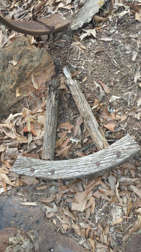 roda de carroa velha em pedaos socorro