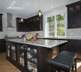 Dura Supreme Kitchen With a Contemporary Flair