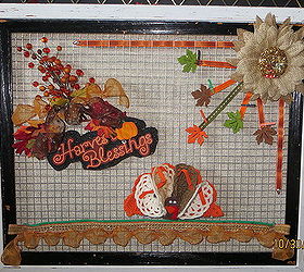 thanksgiving old frame mesh display, crafts, seasonal holiday decor, Thanksgiving decoration to hang up