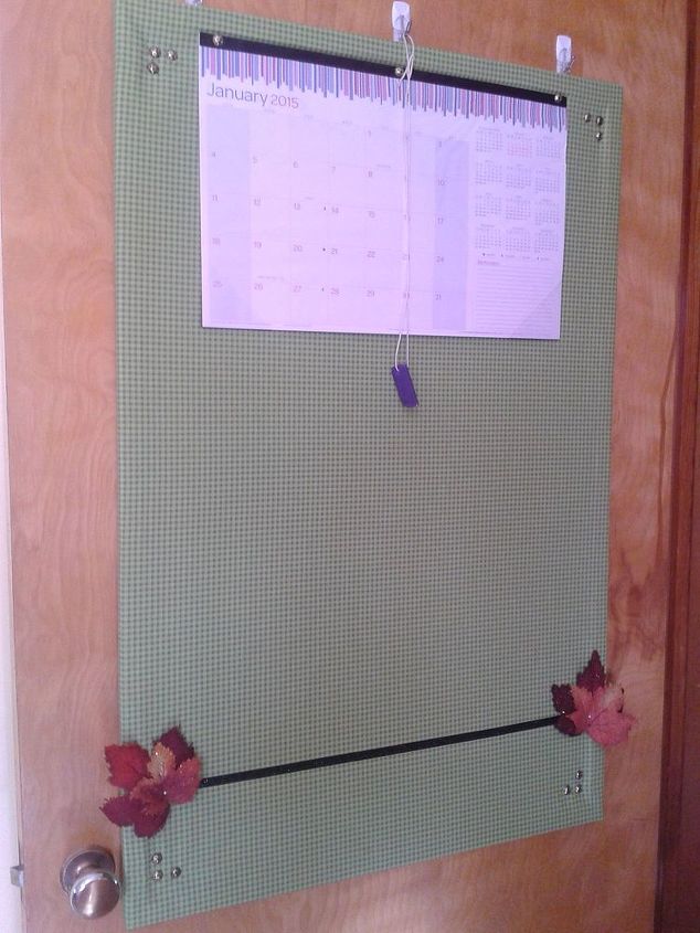 how to fix up old cork board diy bullentin board, crafts, how to