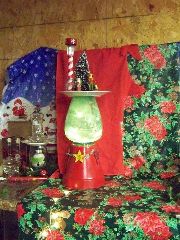 how to make christmas solar light stands, christmas decorations, seasonal holiday decor