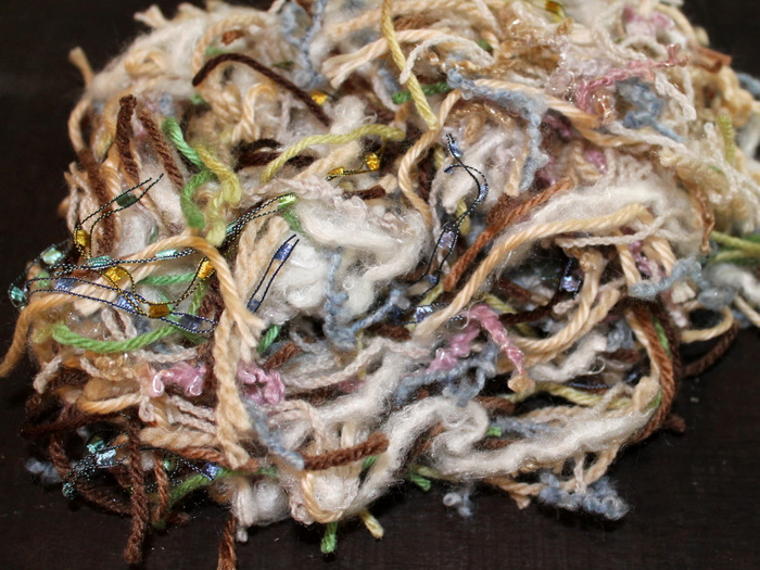 nido de recortes de lana