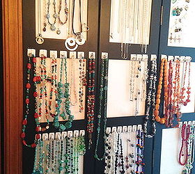 recycled photo room divider to jewelry display, organizing, repurposing upcycling