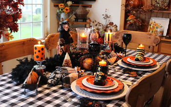 A Hauntingly Witchy Table!