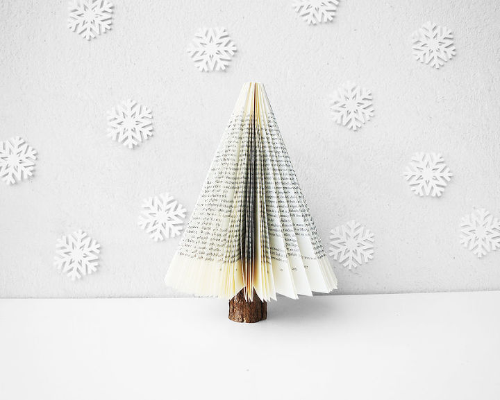 how to make a book tree christmas decor, christmas decorations, crafts, how to, seasonal holiday decor