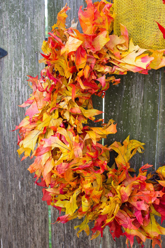 coroa de folhas de outono ao de graas