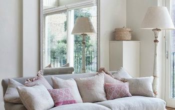 How to Clean Oil Stains From Furniture Upholstery