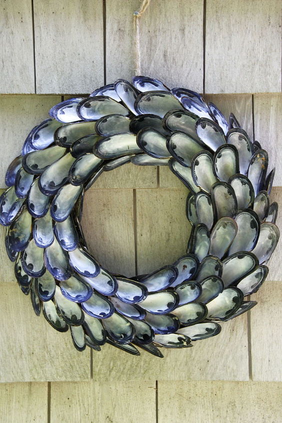 coastal shell wreath project, crafts, how to, repurposing upcycling, wreaths