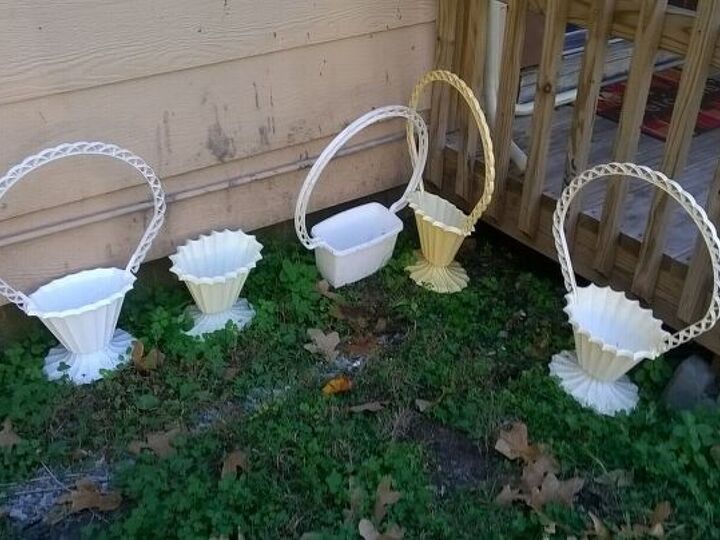 q craft ideas with plastic baskets, crafts, repurposing upcycling