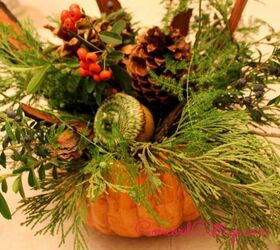 how to make a free holiday floral arrangement, flowers, gardening, seasonal holiday decor