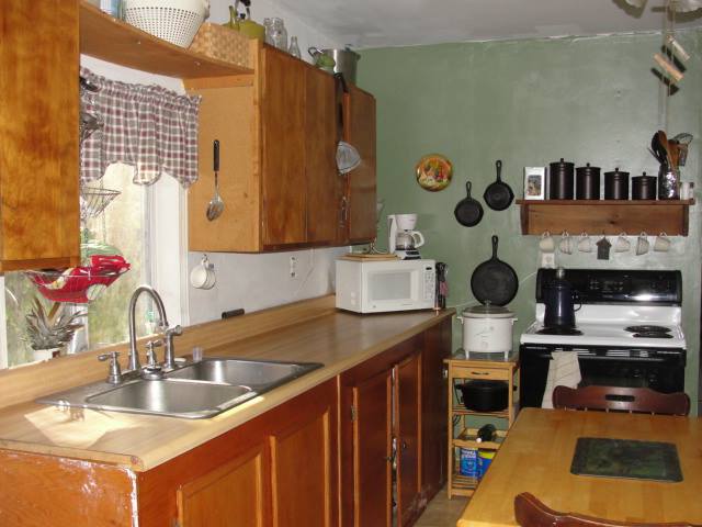 q paint in kitchen ideas, kitchen design, This is what it looks like right now I m still not loving it Needs a lot of work
