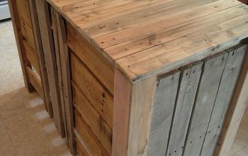 DIY Pallet Kitchen Island for Less Than $50