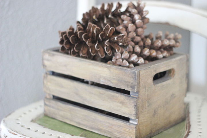 small crate makeover for the holidays, painted furniture, seasonal holiday decor, woodworking projects