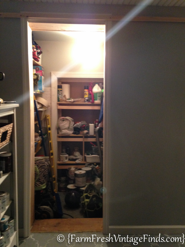 how to build and hang a barn door cheaply, closet, diy, doors, how to, woodworking projects