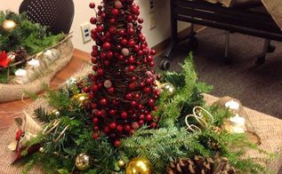 how to make rustic christmas centerpieces christmas decorations seasonal holiday decor cindy hagemann - Rustic Christmas Centerpieces how to make rustic christmas centerpieces christmas decorations seasonal holiday decor cindy hagemann - Rustic Christmas Centerpieces