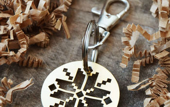 DIY Nordic Snowflake Keychain