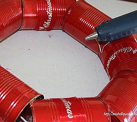 diy tin can wreath for christmas, christmas decorations, crafts, repurposing upcycling, wreaths