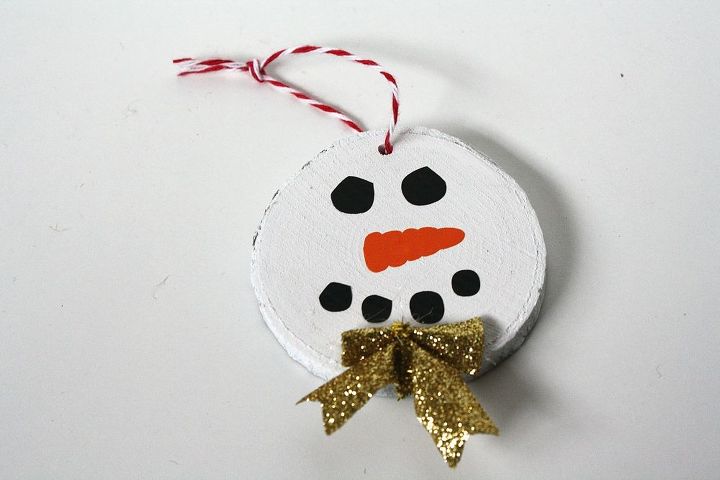 how to make a rustic snowman ornament, christmas decorations, crafts, seasonal holiday decor