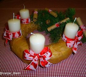advent corolla with massages, christmas decorations, crafts, repurposing upcycling, seasonal holiday decor