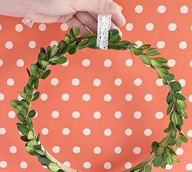 simple boxwood wreath using an embroidery hoop, crafts, wreaths