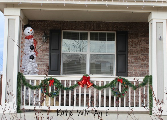 front porch christmas decor and how to make a snowman tree, christmas decorations, home decor, how to