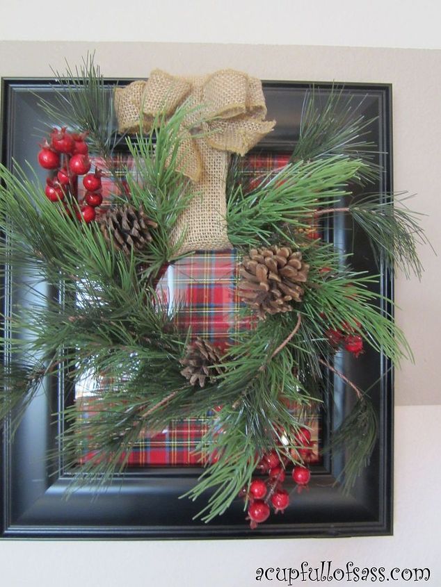 how to make a christmas frame wreath, christmas decorations, crafts, seasonal holiday decor, wreaths