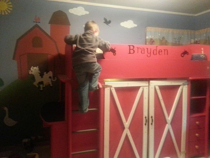 idea for turning a loft bed into a barn theme for a child, bedroom ideas, diy