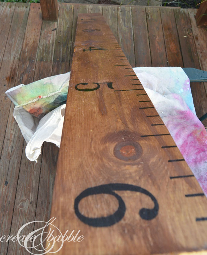how to make a giant growth chart ruler wooden wall decor, crafts, woodworking projects