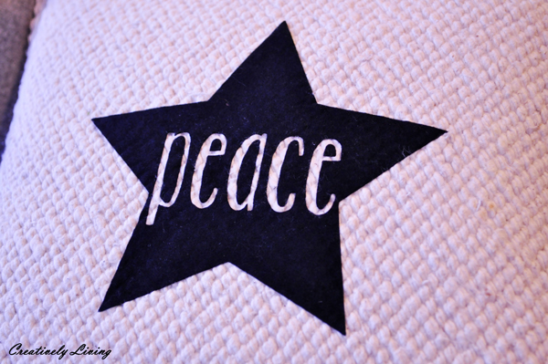 how to make a peace star christmas pillow, christmas decorations, crafts, seasonal holiday decor