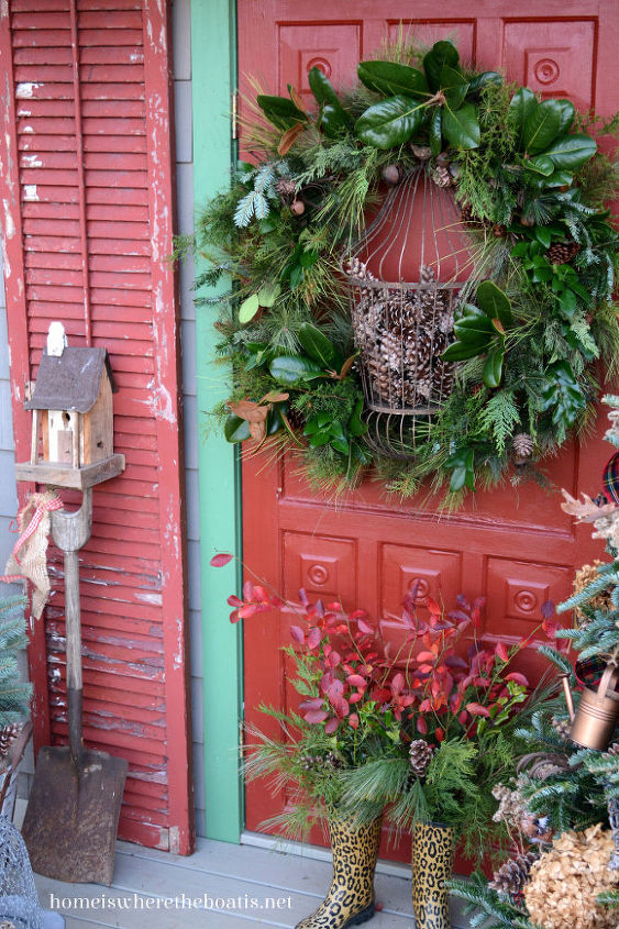 christmas sprucing of the potting shed porch, christmas decorations, outdoor living, seasonal holiday decor