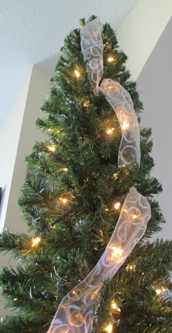 how to hang ribbon on a christmas tree christmas decorations how to seasonal - Christmas Ribbon Decorations how to hang ribbon on a christmas tree christmas decorations how to seasonal - Christmas Ribbon Decorations