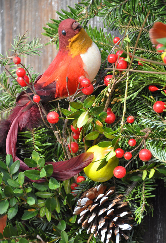 5 ways to dress up a basic evergreen wreath, christmas decorations, crafts, seasonal holiday decor, wreaths