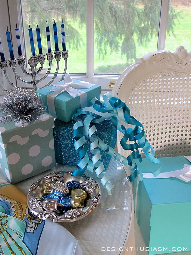 hanukkah table decor in blue, crafts, seasonal holiday decor