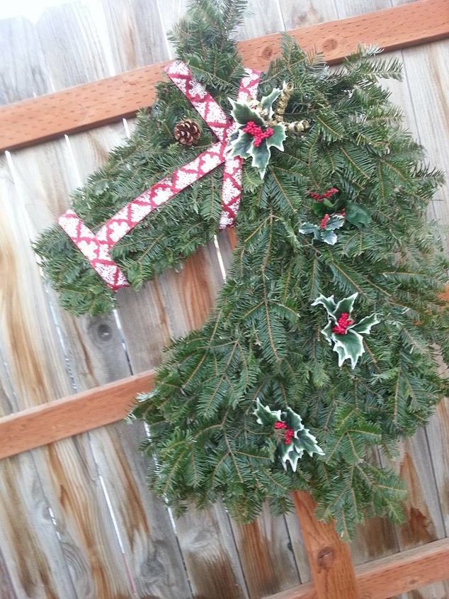 horse head wreath for christmas christmas decorations crafts seasonal holiday decor wreaths - Horse Christmas Decorations horse head wreath for christmas christmas decorations crafts seasonal holiday decor wreaths - Horse Christmas Decorations