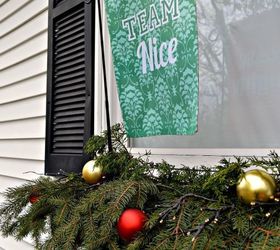 how to make naughty and nice holiday window boxes, christmas decorations, crafts, seasonal holiday decor