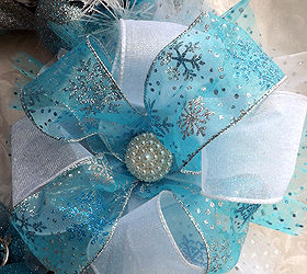 ideas for christmas wreaths, christmas decorations, crafts, seasonal holiday decor, wreaths