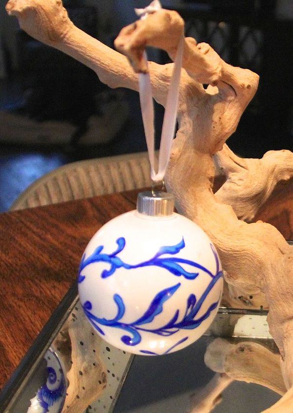 how to make blue and white chinoiserie ornament, christmas decorations, crafts, seasonal holiday decor