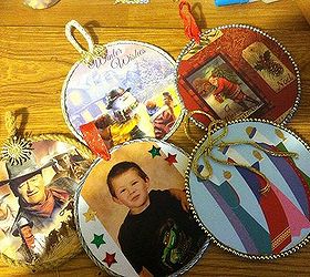 how to make cd ornaments, christmas decorations, crafts, repurposing upcycling, seasonal holiday decor