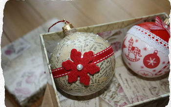 Old Baubles Decorated in Vintage/Retro Style = All Me :)