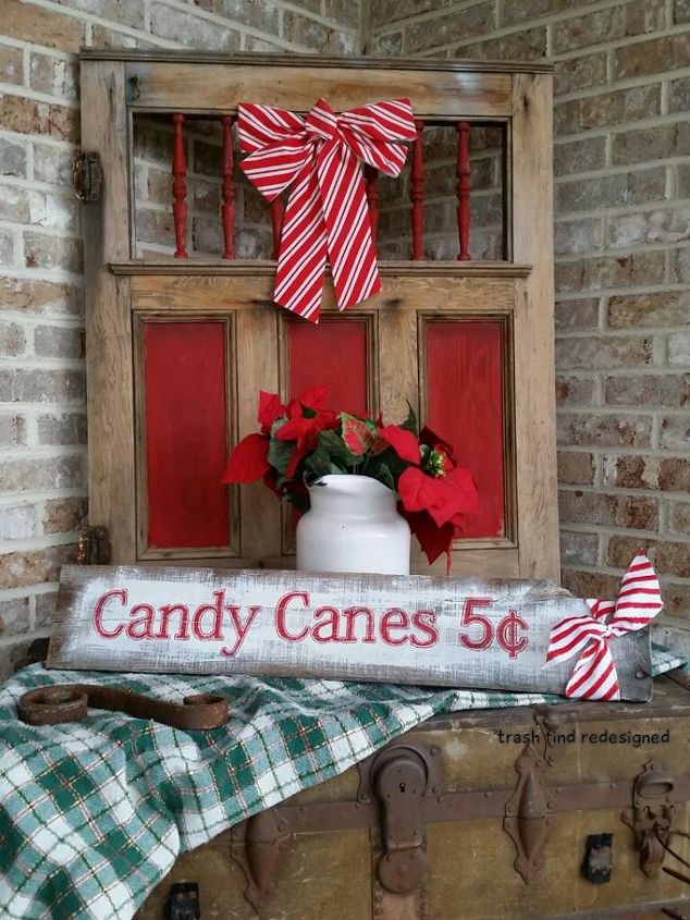 a rustic repurposed vintage christmas front porch, christmas decorations, crafts, pallet, repurposing upcycling, seasonal holiday decor, Rustic Christmas Corner on the Front Porch