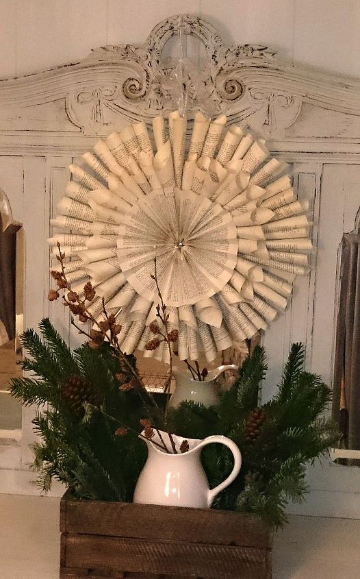 paperbook wreath, christmas decorations, crafts, repurposing upcycling, seasonal holiday decor, wreaths