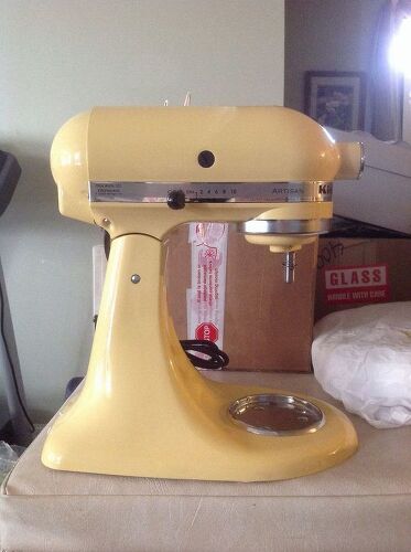 hand painting a metal stand mixer hometalk