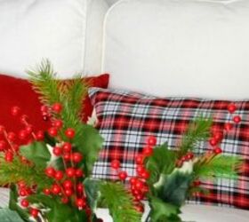 christmas cottage livingroom, christmas decorations, repurposing upcycling, seasonal holiday decor, reupholster